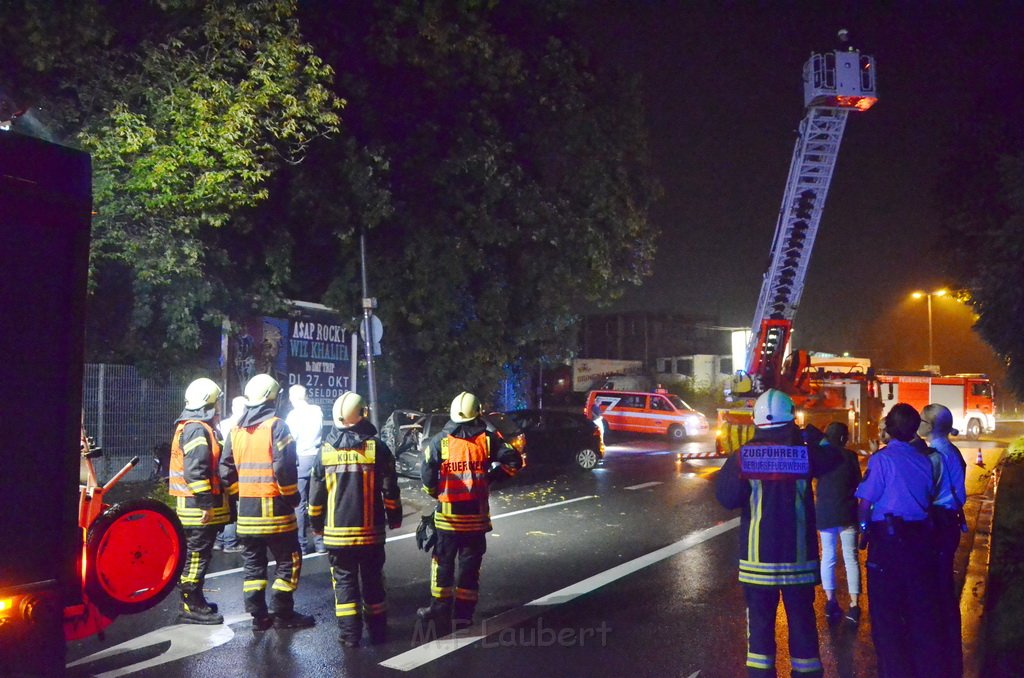 VU Pkw Laterne Koeln Zollstock Bischofsweg P33.JPG - Miklos Laubert